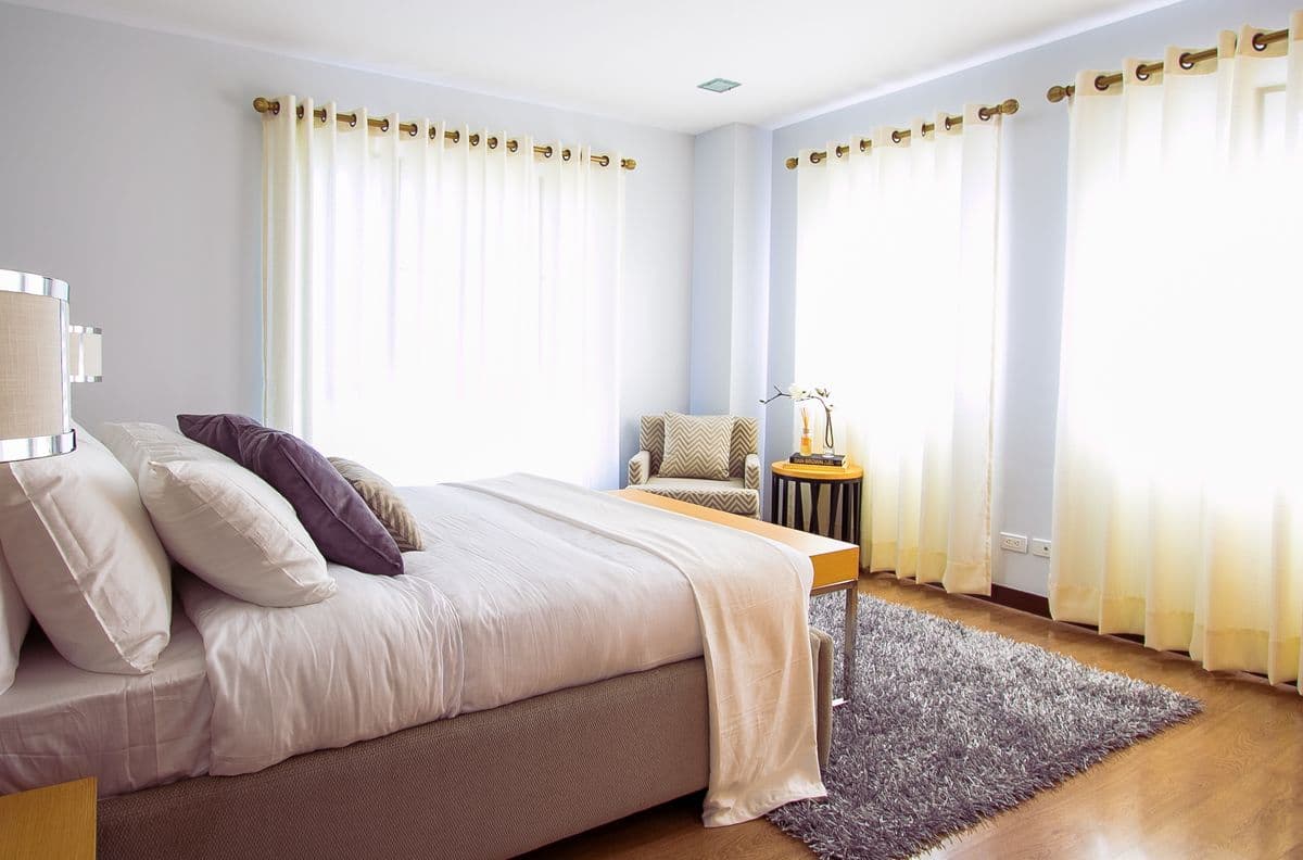 A bright, tidy bedroom with soft daylight, ready to be listed for rent
